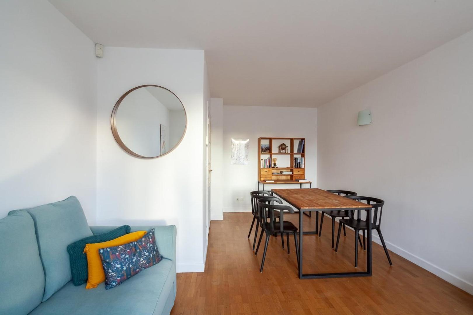 דירות ליון Spacious 1Br | Near City Center & Baby-Friendly! מראה חיצוני תמונה